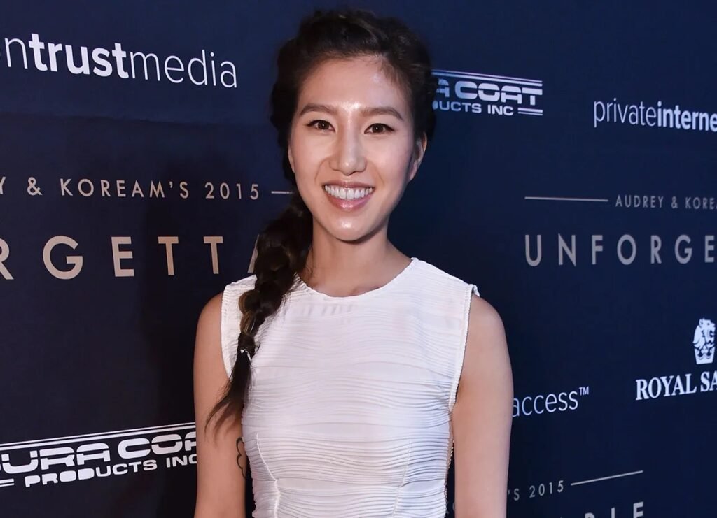 steven yeun wife