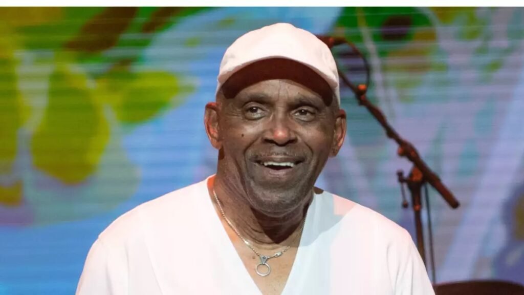 frankie beverly wife