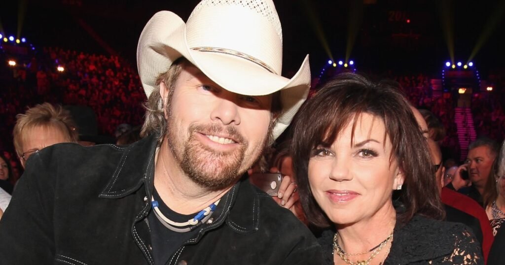 toby keith wife