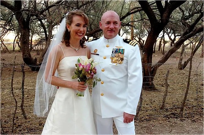 mark kelly wife
